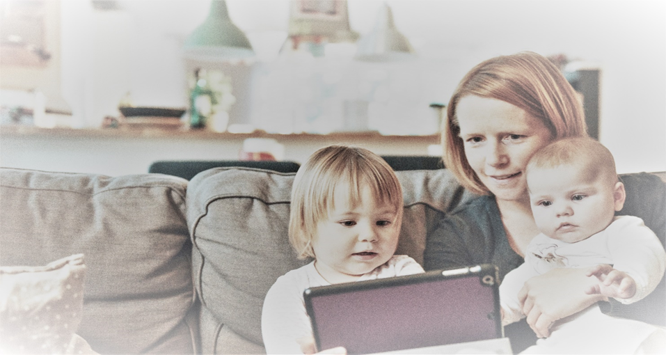 Más del 88% de los hogares gallegos tienen internet contratado, un porcentaje que asciende al 99% si conviven niños en edad escolar