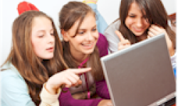 Os fogares gastan un 0,4% máis en servizos TIC